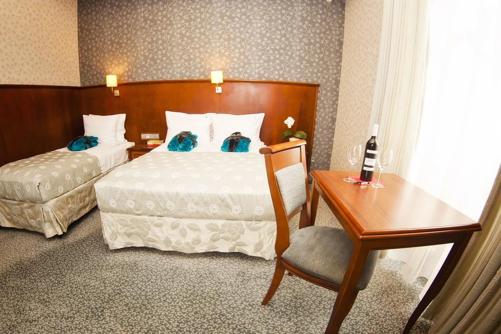 Hotel&Spa Stary Dziwnow Basen Swimming Pool Room photo